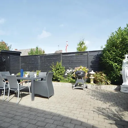 Holiday home Stunning In With Wifi *
