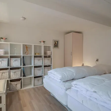 Holiday home Stunning In With Wifi Hojer